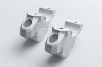 Zestaw podwyższający kierownicę BMW MODELS podwyższenie 32MM PRZESUNIĘCIE 25MM SW-MOTECH silver