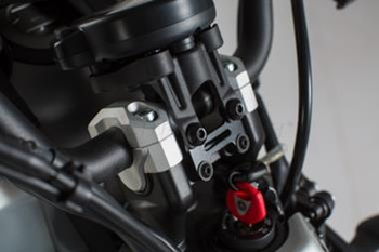 Zestaw Podwyższający Sw-Motech Kierownicę Podwyższenie 20 Mm Yamaha Xsr 700 (16-) Black LEH.06.642.10000/B