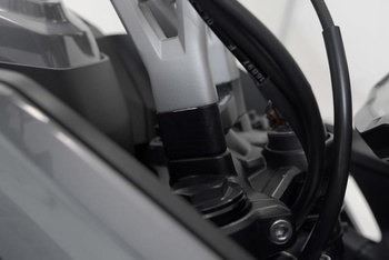 Zestaw Podwyższający Kierownicę Sw-Motech 30Mm Triumph Tiger 660 (21-) Black LEH.11.039.10400/B