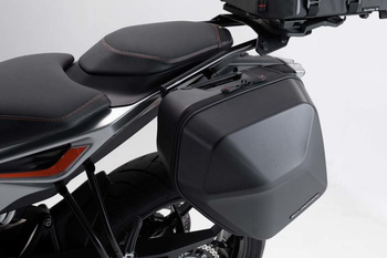 Zestaw Kufra Bocznego Urban Abs I Stelaża Sw-Motech Ktm 790 Duke (18-)/ 890 Duke R (19-) Black 1X16, BC.HTA.04.641.30000/B