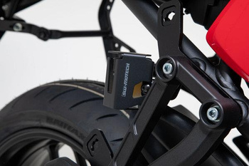 Osłona Zbiornika Płynu Hamulcowego Sw-Motech Yamaha Tracer 9/Gt(20-)/Gt+ (22-) Black SCT.06.921.10000/B