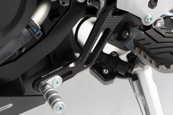 Dźwignia zmiany biegów SW-MOTECH TRIUMPH TIGER 800 MODELS (10-16) black/silver - FSC.11.748.10000