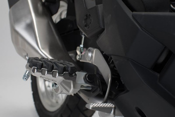Podnóżki Evo Sw-Motech Kawasaki Models Black/Silver FRS.08.112.10102
