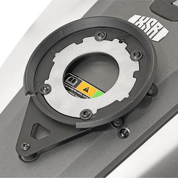 GIVI mocowanie tanklock YAMAHA XSR700 (16 > 17) - BF24