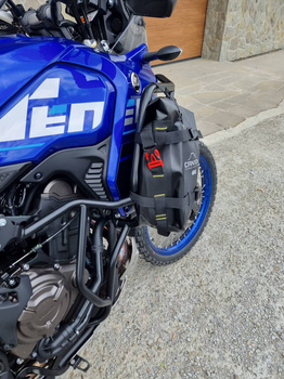 GIVI torba uniwersalna wodoszczelna mocowana do GMOLI (1x8l) - GRT722