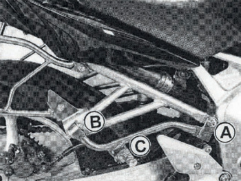 Zestaw obniżający podnóżek do Yamahy FZ6 / Fazer (2004-2006)