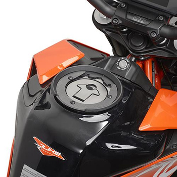 GIVI mocowanie tanklock KTM DUKE 125-390 (17 > 18) - BF33